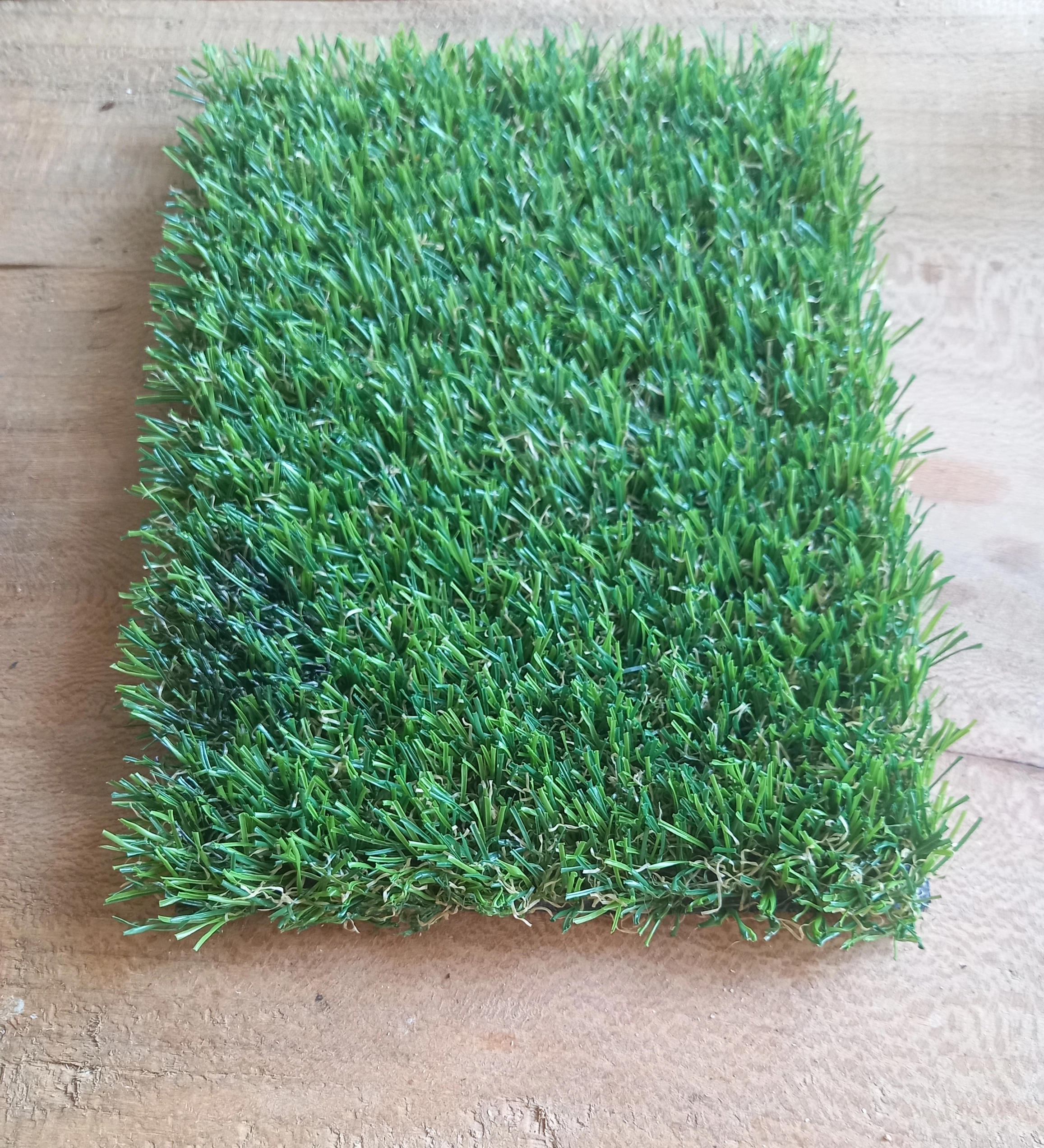 چمن مصنوعی ۲۵ میل